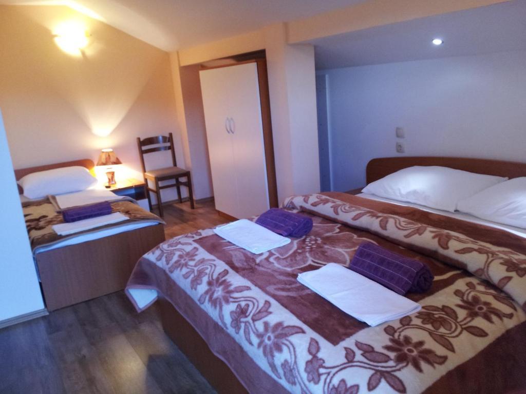 Pansion Casa Gagro Hotel เมจูโกเรีย ห้อง รูปภาพ